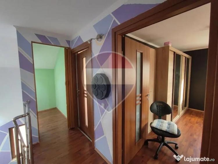 Casă cu 4 camere cu Teren 127 Mp în Cantemir