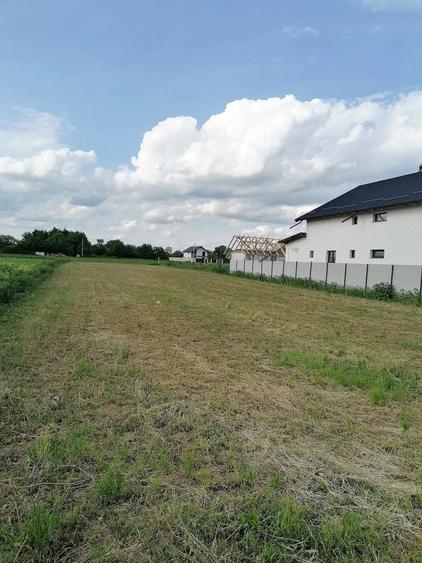 Teren de 1133 mp, în Cotu Vameș