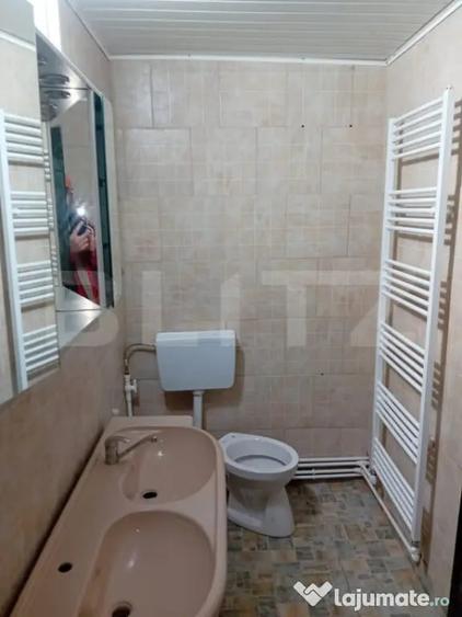 Casă cu 2 camere cu Teren 2850 Mp în Răhău