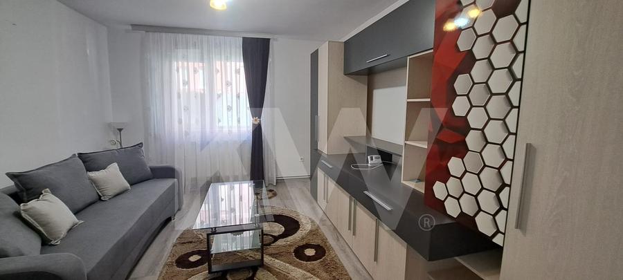Apartament cu 2 camere decomandat, mobilat în Lazaret