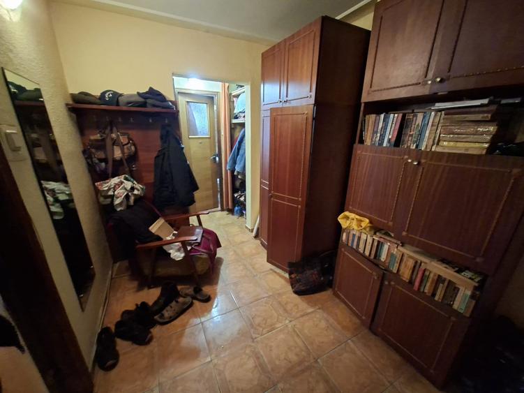Apartament cu 2 camere decomandat, mobilat în Cug