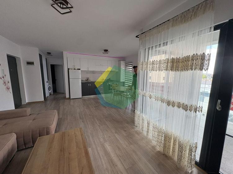 Apartament cu 2 camere, mobilat în Central