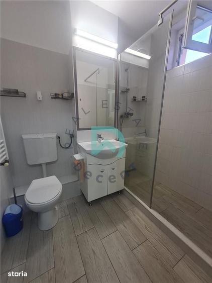 Apartament cu 2 camere semidecomandat în Vlahuță