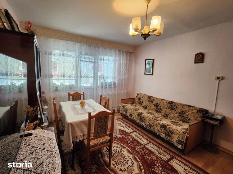 Apartament cu 2 camere semidecomandat în Bistrița Lac