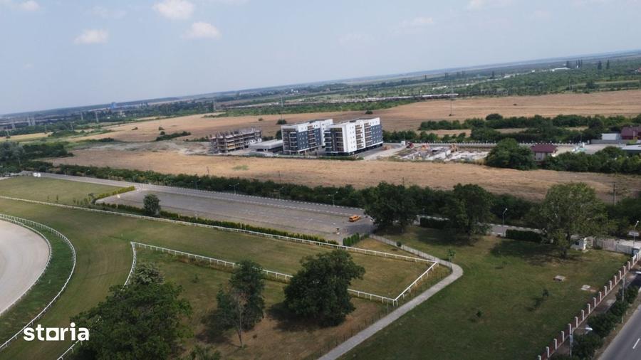 Teren de 5000 mp, în Hipodrom