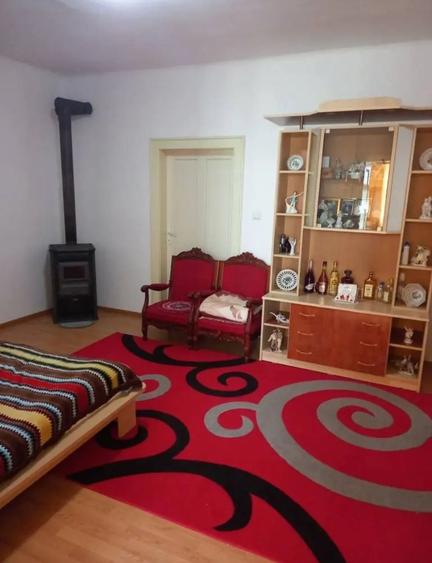 Casă cu 4 camere în Periam