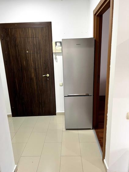 Apartament cu 2 camere decomandat în Pipera