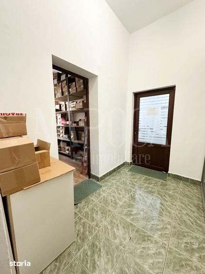 Spațiu comercial, de 360 mp, în Central