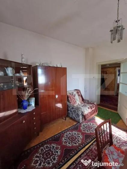 Casă cu 3 camere cu Teren 11508 Mp în Copăceni