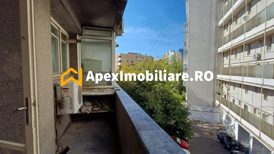 Apartament cu 2 camere semidecomandat în Cișmigiu