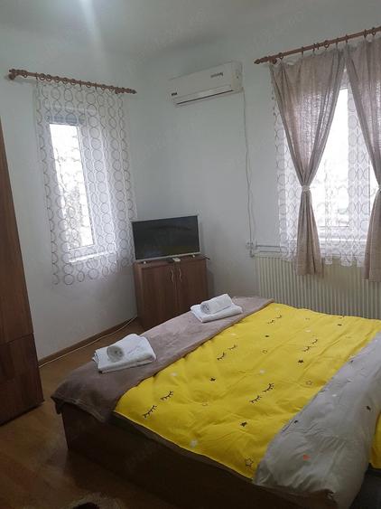 Garsonieră decomandată în Central