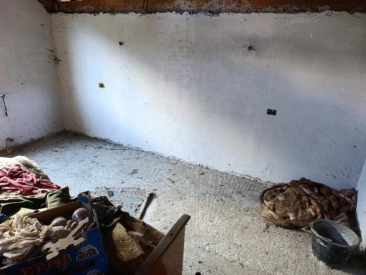 Casă cu Teren 800 Mp în Gârcina