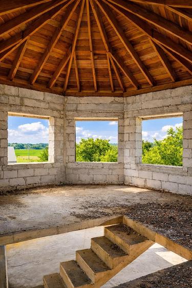 Casă cu 3 camere cu Teren 1064 Mp în Vârteju