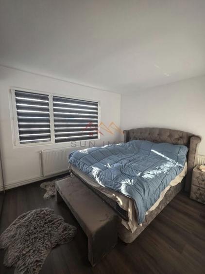 Apartament cu 3 camere semidecomandat în Câmpinița
