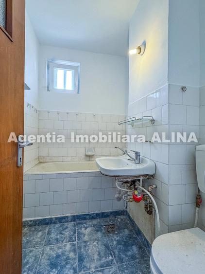 Apartament cu 4 camere decomandat în Titu Maiorescu