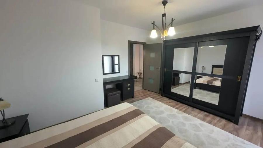 Apartament cu 2 camere semidecomandat în Mărăști