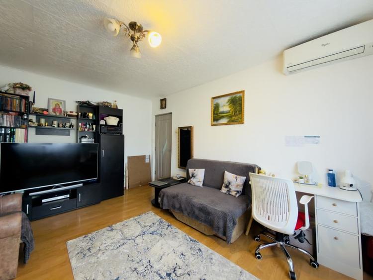 Apartament cu 2 camere nedecomandat, mobilat în Dâmbovița