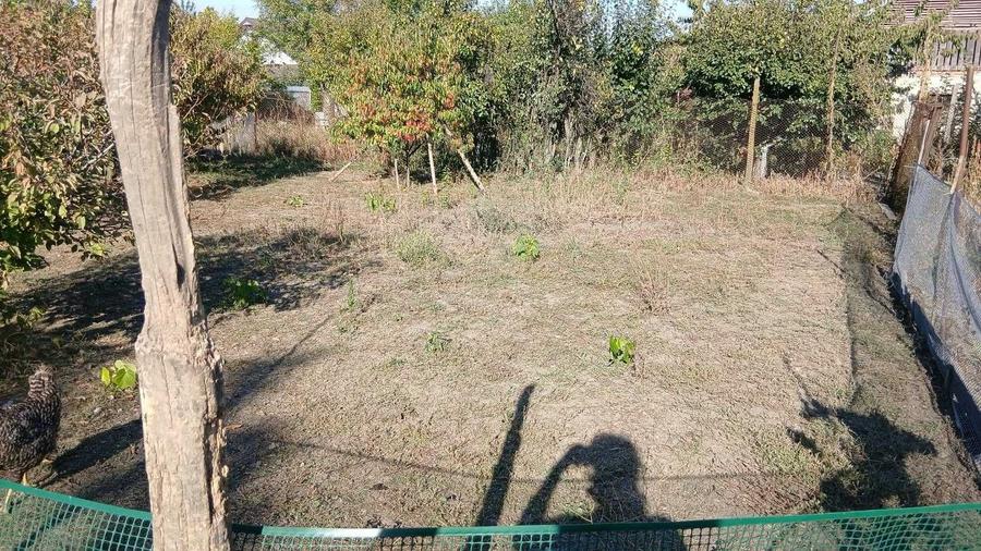 Teren de 650 mp, în Mărgineni