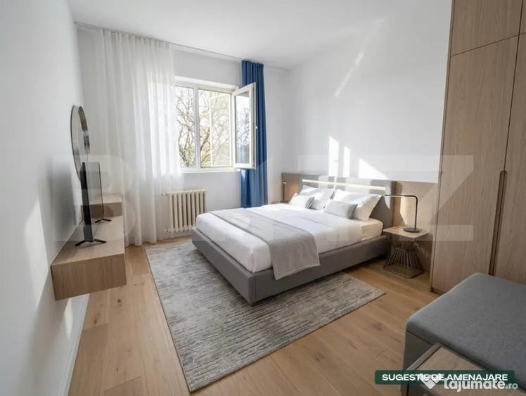 Apartament cu 3 camere semidecomandat în Central