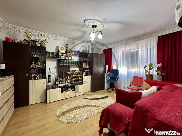 Apartament cu 2 camere decomandat în Central
