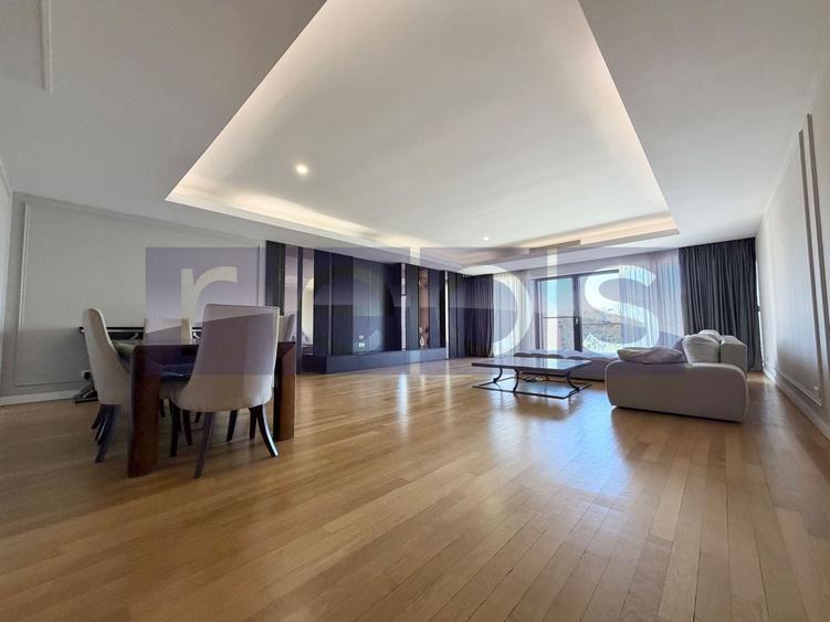 Apartament cu 3 camere decomandat, mobilat în Herăstrău