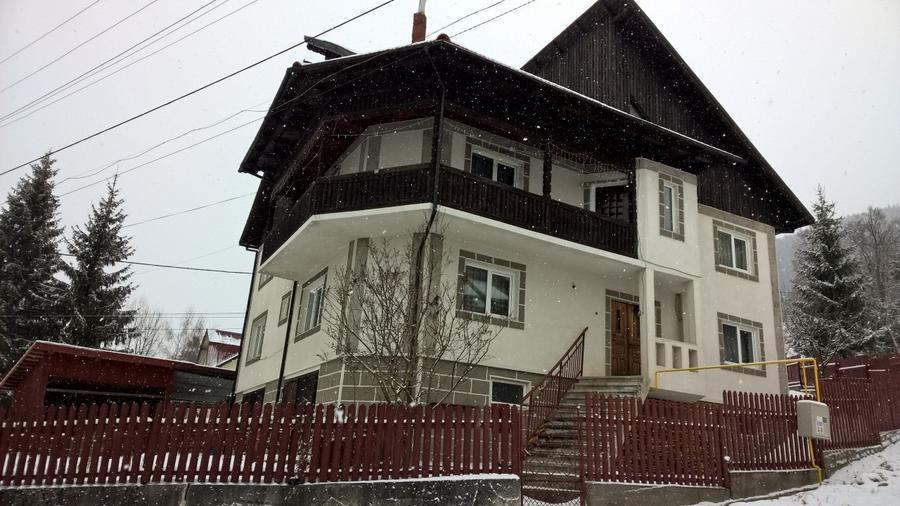 Spațiu comercial, de 345 mp, în Exterior Est