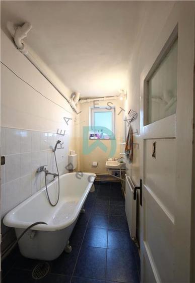 Apartament cu 2 camere decomandat în Brașovul Vechi