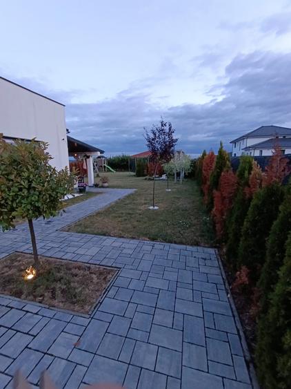 Casă cu 3 camere în Remetea