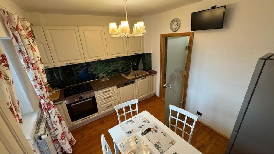 Inchiriez ap3 camere zona SIF Promenada Mall - 4