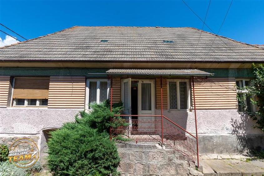 Teren Construcții intravilan de 5038 mp, în Bixad