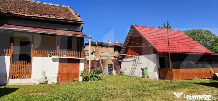 Casă cu 2 camere cu Teren 720 Mp în Central
