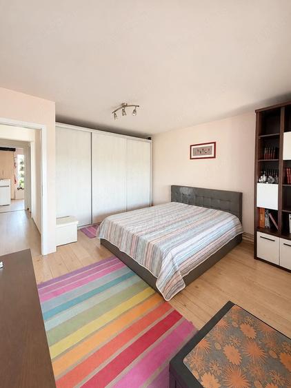 Apartament cu 2 camere decomandat, mobilat în Lipovei