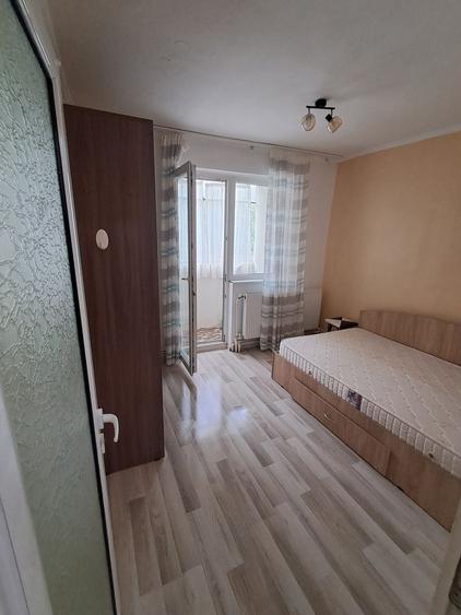 Apartament cu 2 camere semidecomandat în Obor
