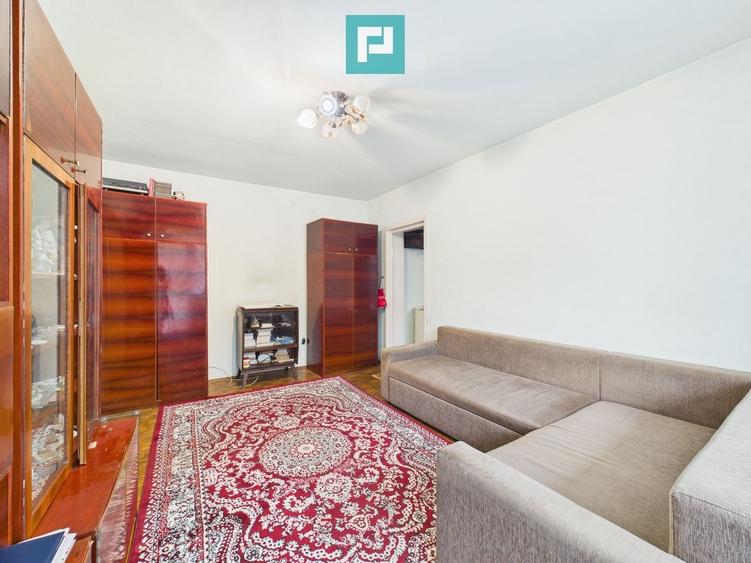 Apartament cu 3 camere în Spitalul Județean
