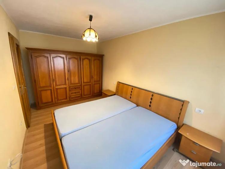 Apartament cu 2 camere semidecomandat în Miorița