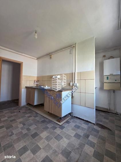 Apartament cu 2 camere decomandat în Scriitorilor