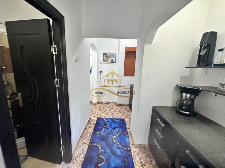 Apartament cu 2 camere nedecomandat, mobilat în Central