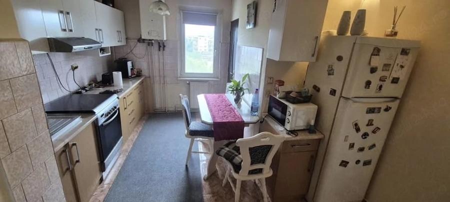 Apartament cu 2 camere decomandat în Unirii — fotografia 1