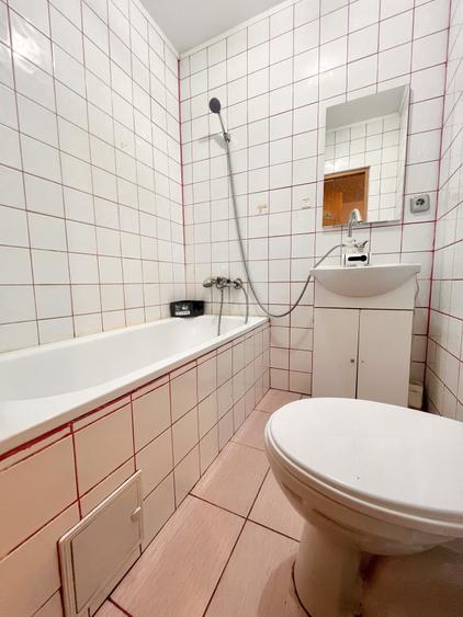 Apartament cu 2 camere decomandat, mobilat în Lipovei