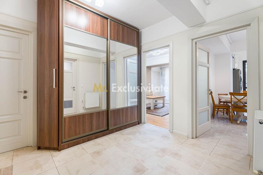 Apartament cu 4 camere decomandat, mobilat în Lacul Tei