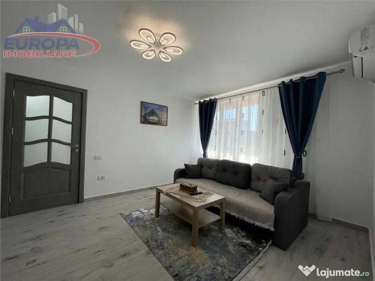 Apartament cu 2 camere semidecomandat în Central