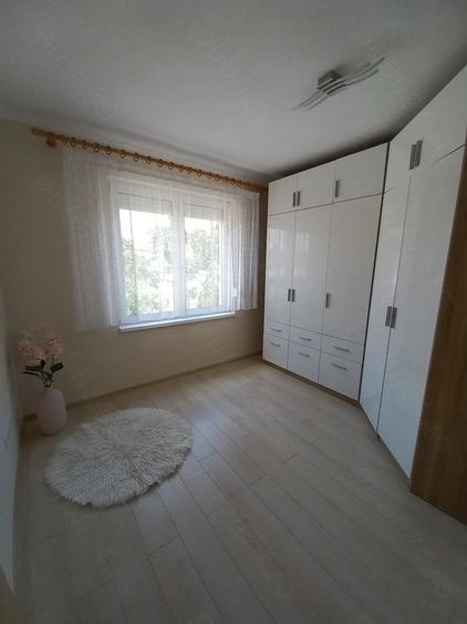 Apartament cu 4 camere nedecomandat în Central