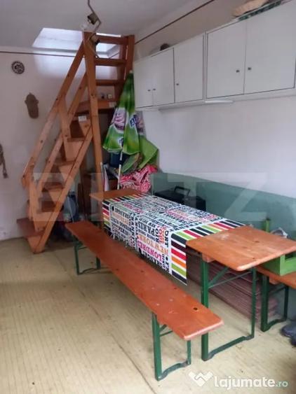 Teren de 600 mp, în Bercu Roșu