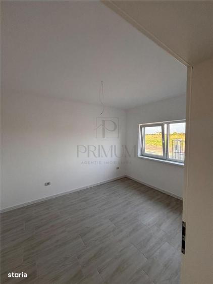 Casă cu 3 camere în Moșnița Nouă