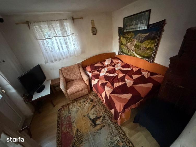 Casă cu 4 camere în Gheboieni