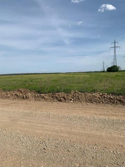 Teren Construcții extravilan de 35000 mp, în Exterior Sud