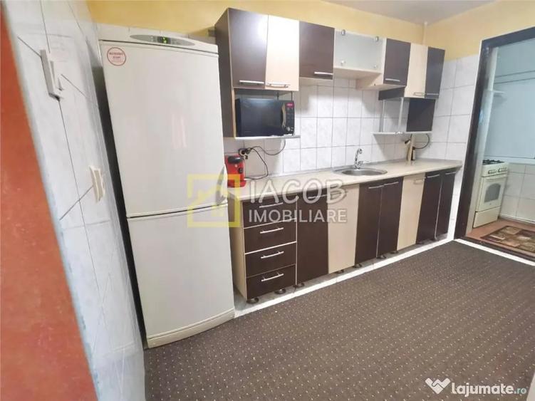 Apartament cu 3 camere decomandat în Alecu Russo