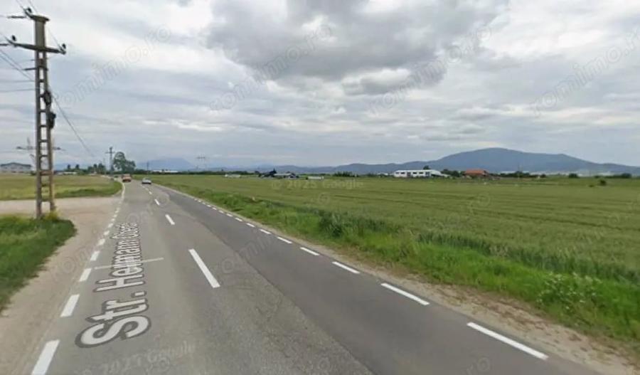 Teren de 21000 mp, în Central