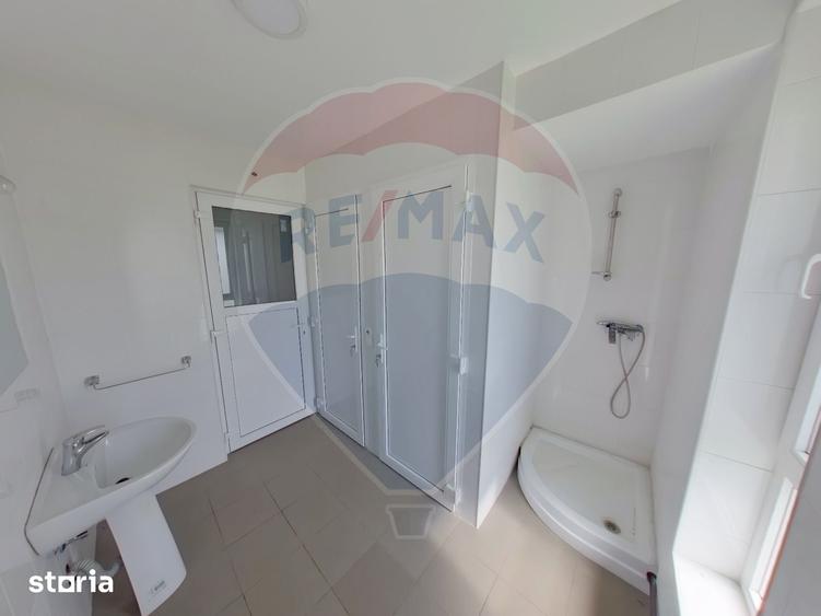 Casă cu 5 camere cu Teren 152 Mp în Mara