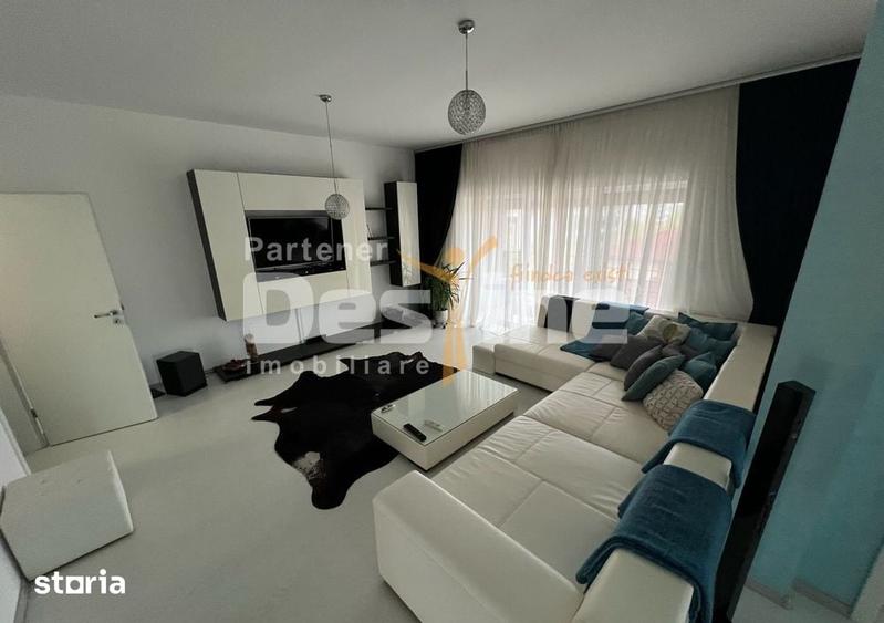 Apartament cu 4 camere decomandat în Dumbrăvița